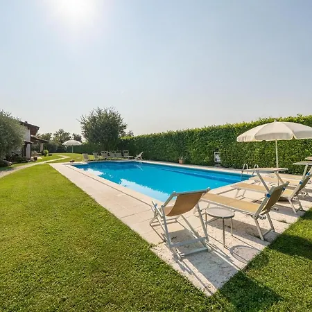 Macchia Rossa Holiday home *